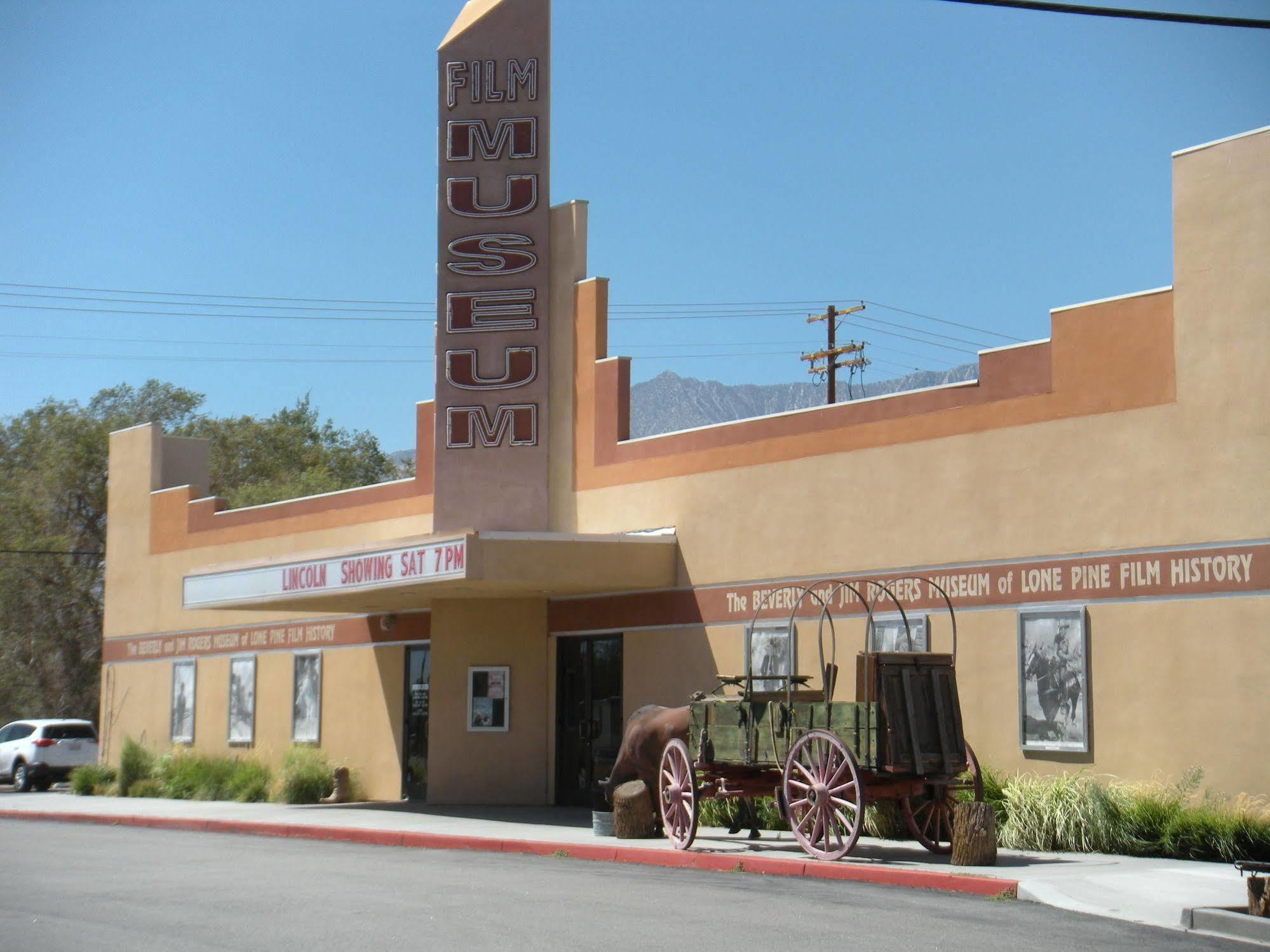 Trails Motel Lone Pine Exterior photo