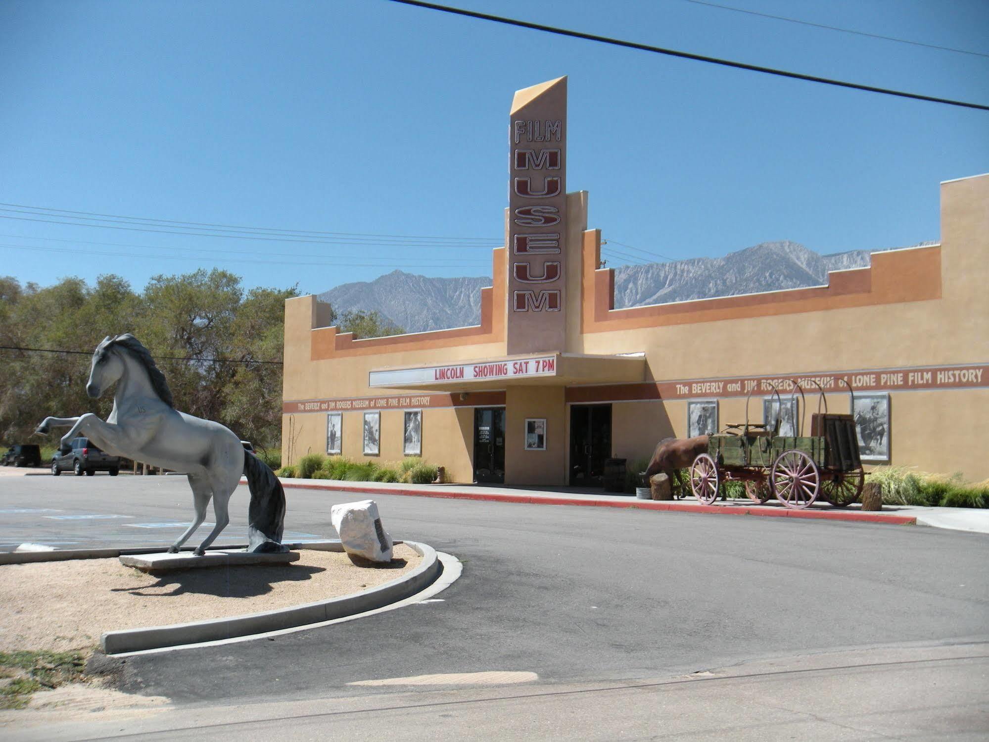 Trails Motel Lone Pine Exterior photo